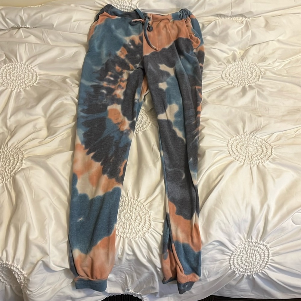 Pink and blue tye dye leggings